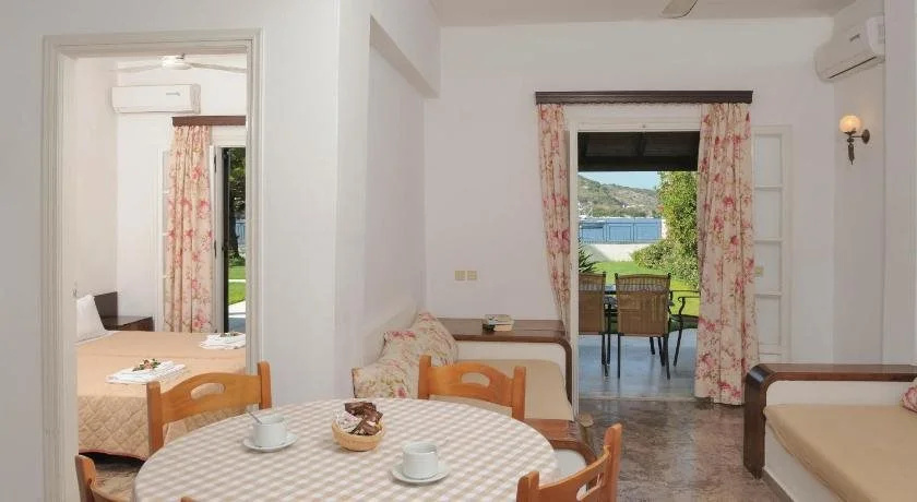 Kalamionas Studios & Apartments