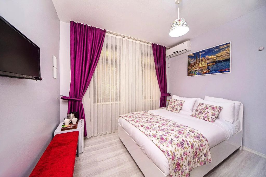 TaksimAntiqueOtel
