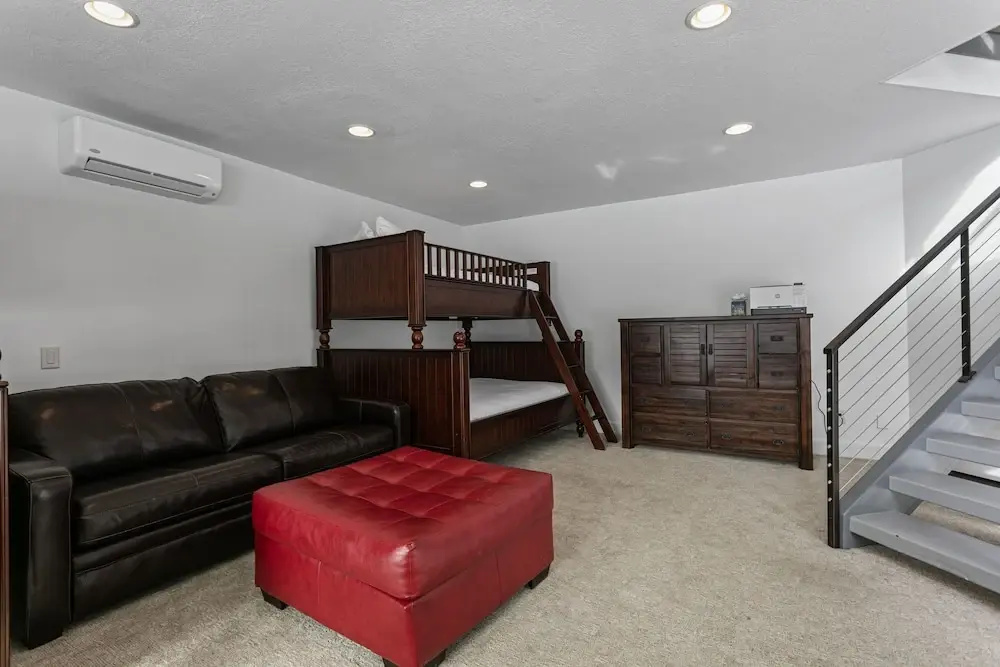 1688 - Five Bedroom with Hot Tub Pinnacle 5 Condo