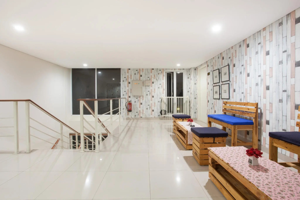 RedDoorz Plus @ Riverside Malang