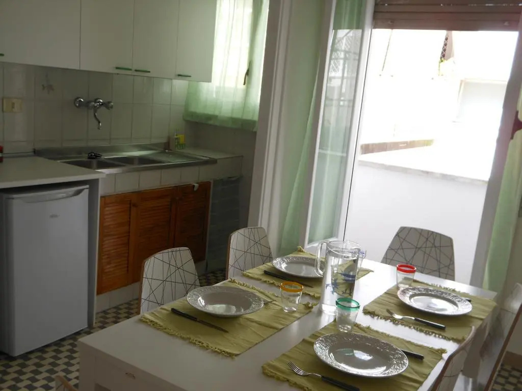 Romolo House