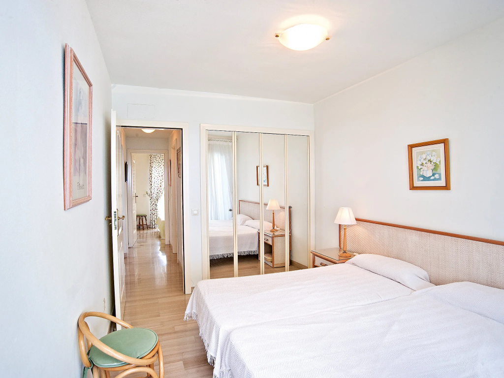 Apartment Golden Life-1 by Interhome