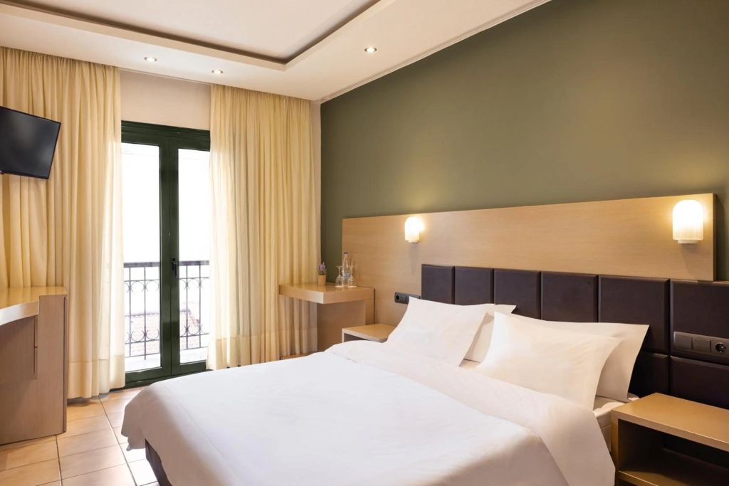 Aeolis Hotel