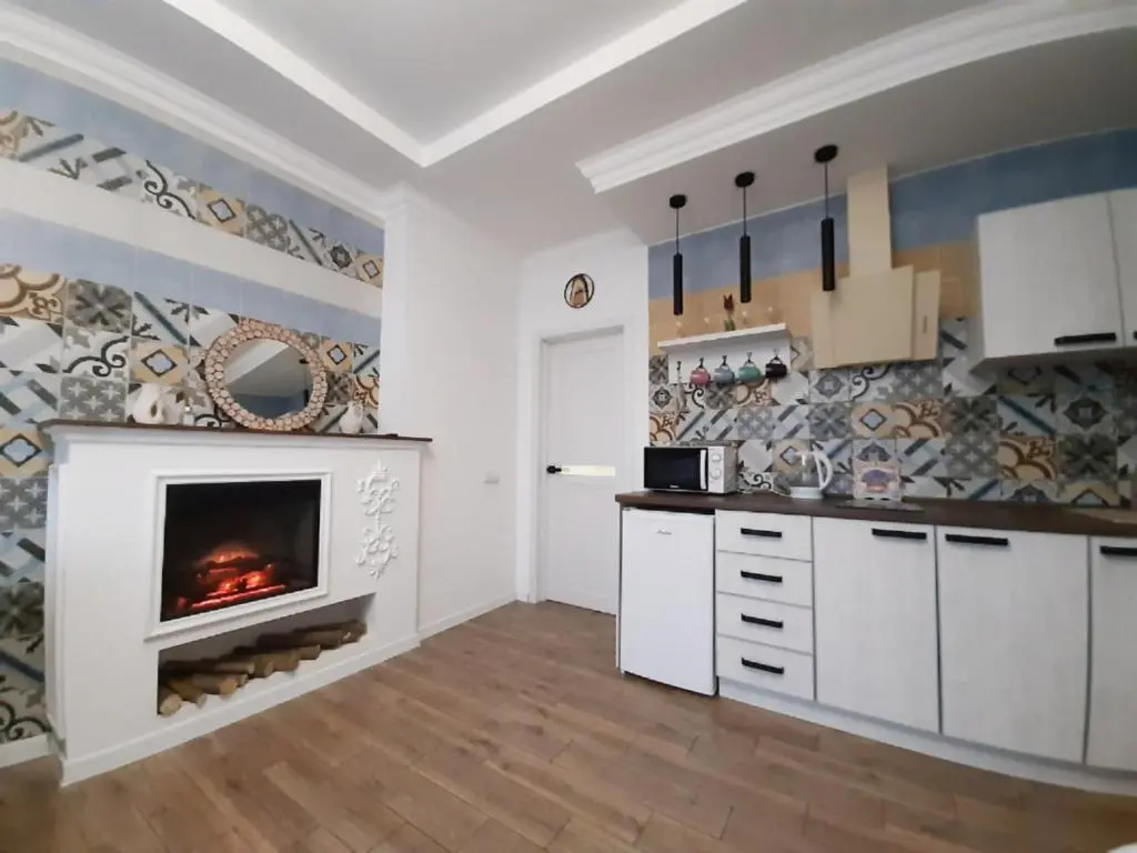 2 BDR apartment near Gorky Park, Center