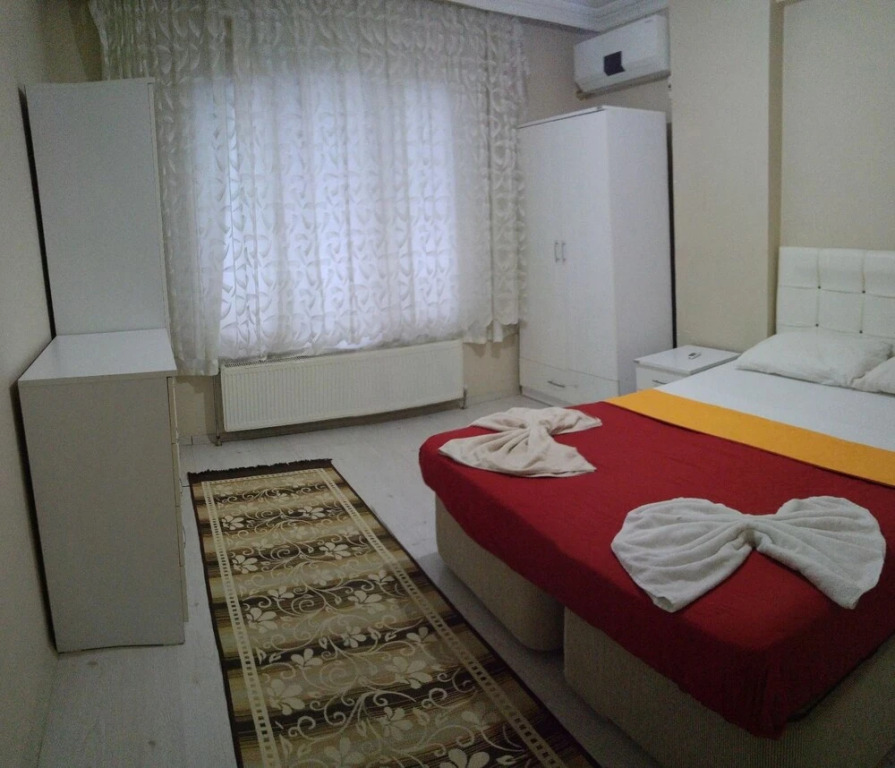 H&M Apart Otel