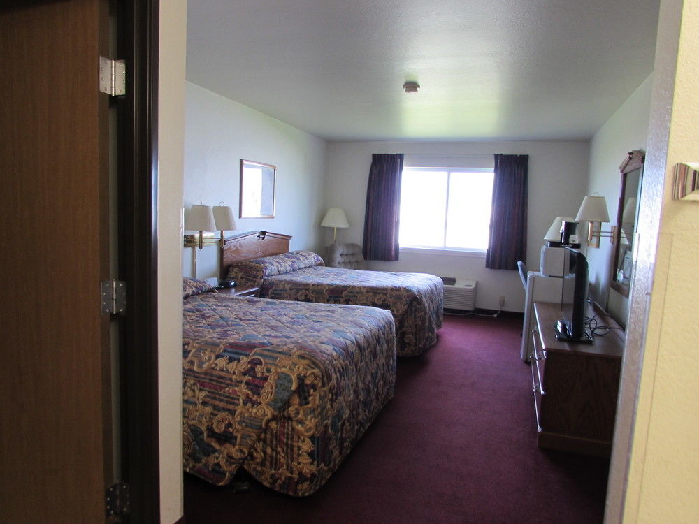 Super 8 Bethany Mo