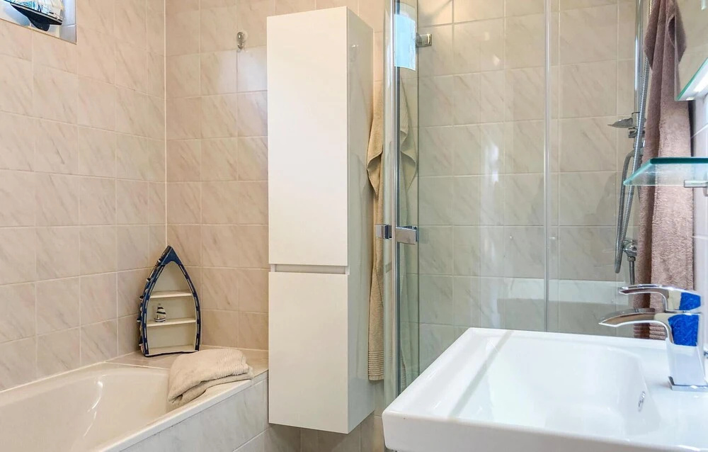 3 Bedroom Nice Home In Vlagtwedde