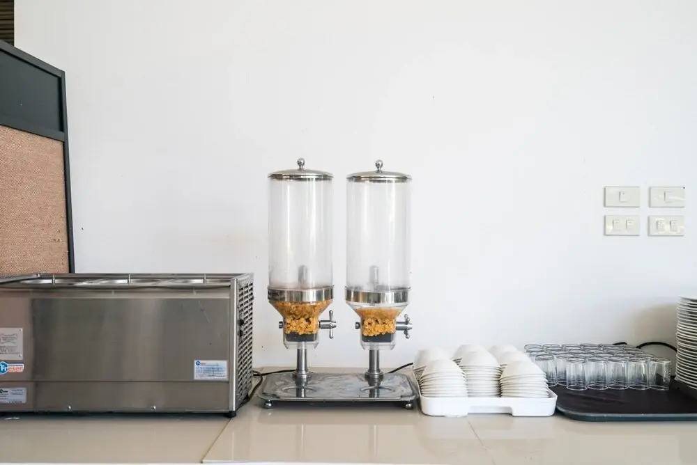 Kh2605 - Sea-view Penthouse in Karon Walk to Beach Restaurants Bars Shops