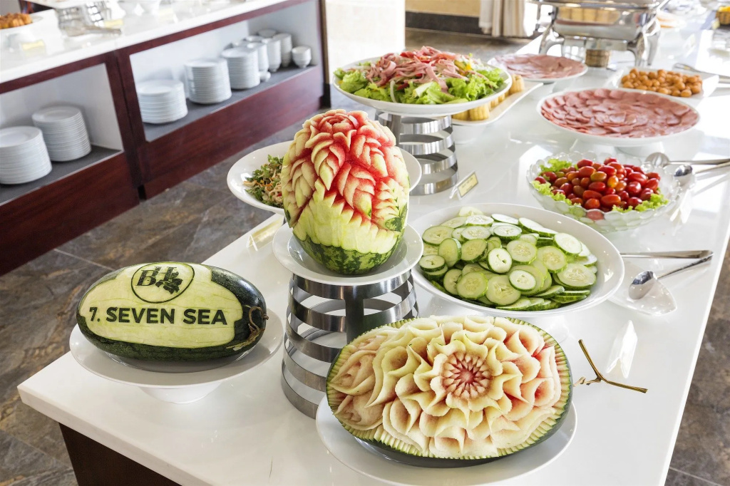 7 Seven Sea Hotel