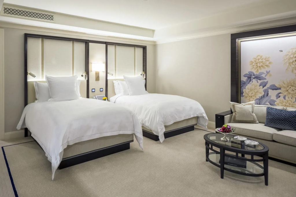 The Peninsula Chicago