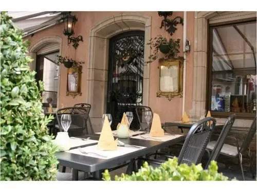 Le Pavillon
