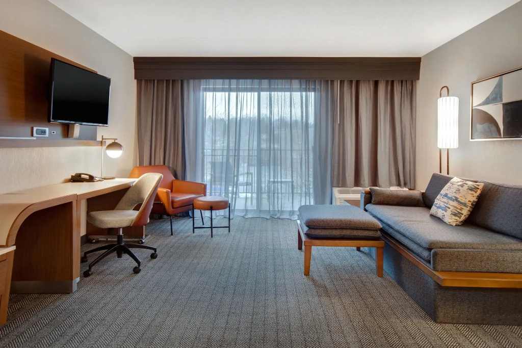 Courtyard by Marriott State College