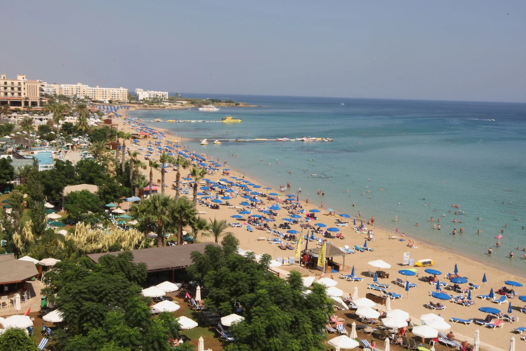 Silver Sands Beach Hotel