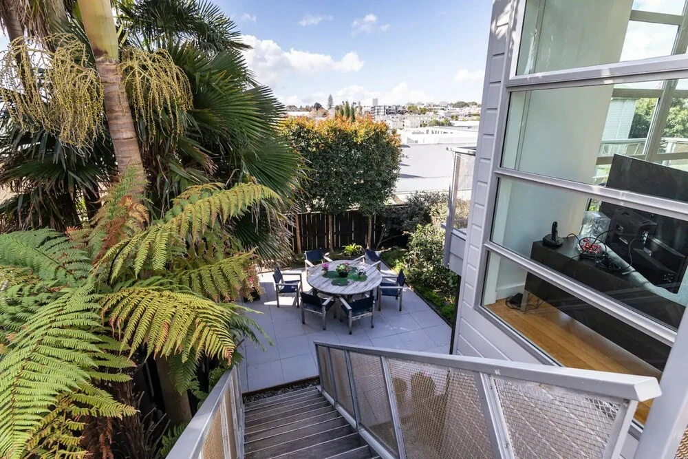 Designer Three Bedroom Home with Harbour Views
