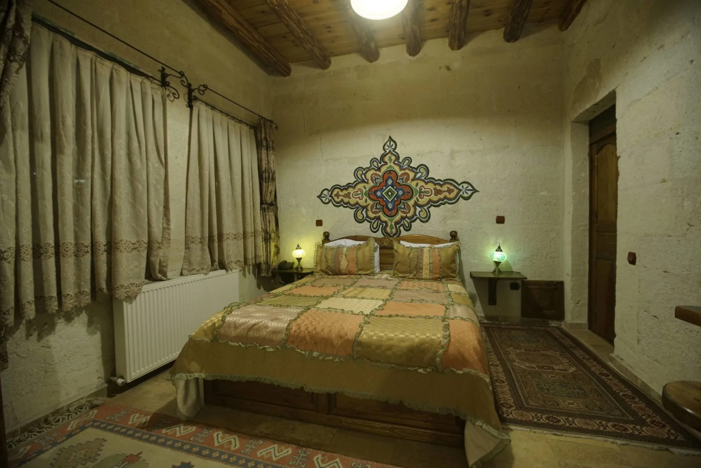 Chelebi Cave House