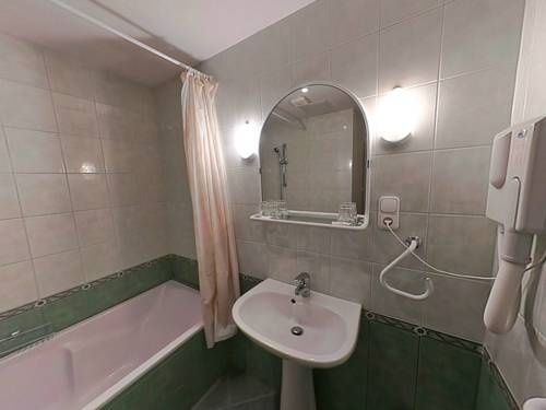 Duna Wellness Hotel
