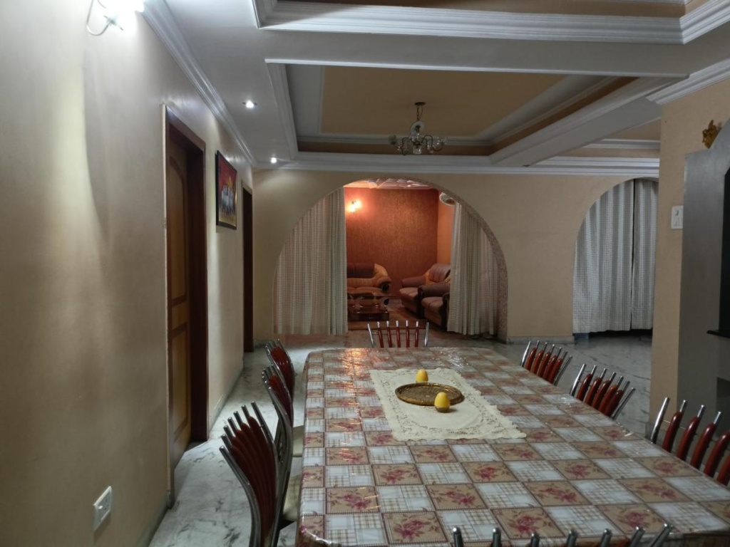 TRS Townhouse Inn