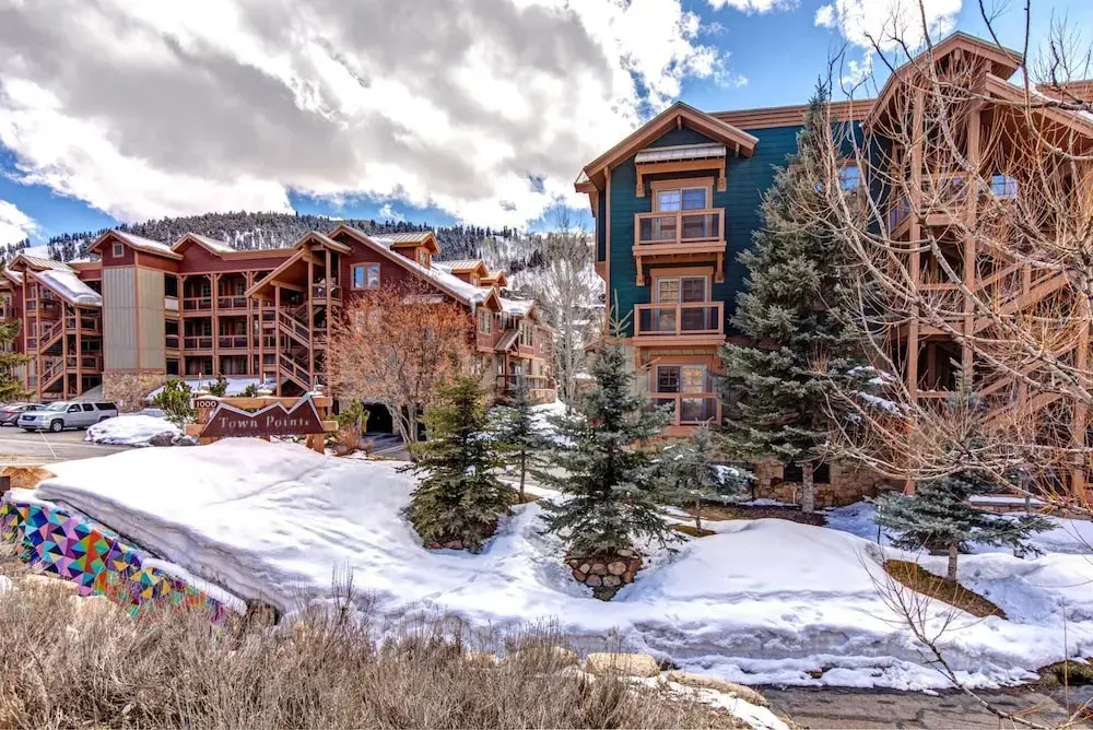 Town Pointe 3 Bedrooms TPC-301C by KBM