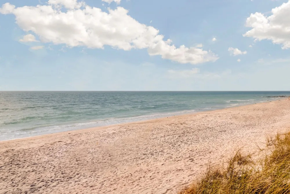 Sunset Beach W/ Pool & Gulf-view Rooftop Deck 4 Bedroom Home