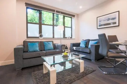 Watford Apartments Century House Self Contained Units