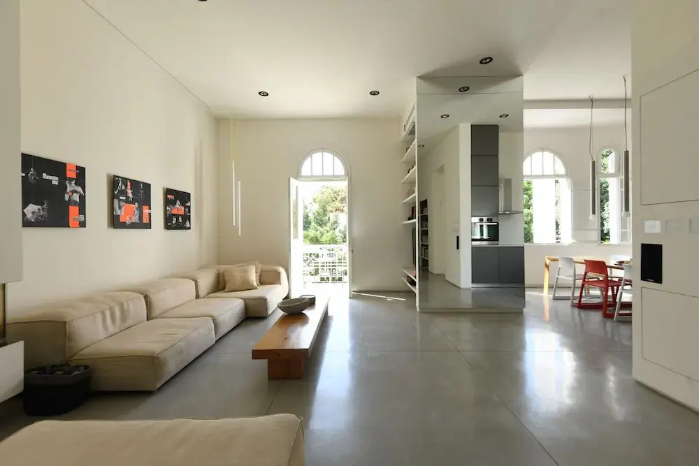 Modern & Bright 3BR Apt with Shelter by Sea N' Rent