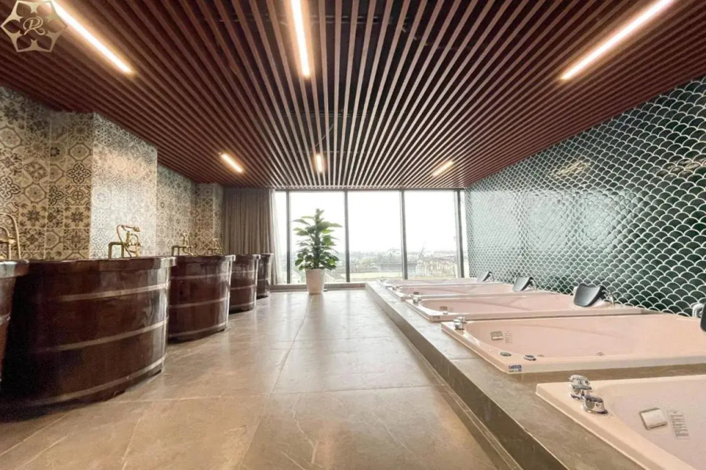 Cửa Đông Luxury Hotel