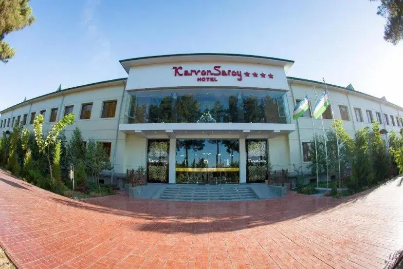 Karvon Saroy Termez