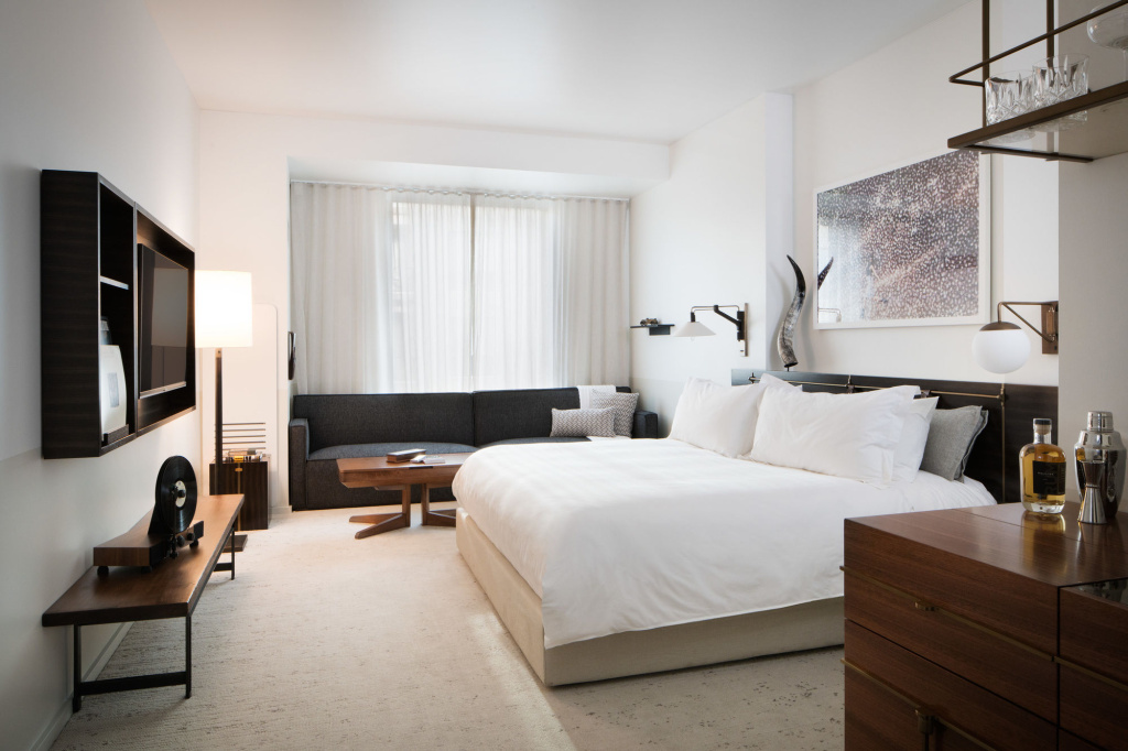 Halcyon, a hotel in Cherry Creek, Denver