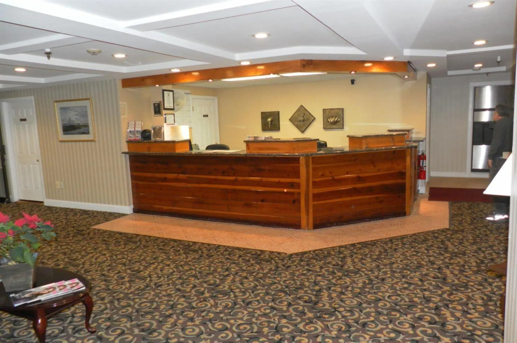 Ambassador Inn and Suites