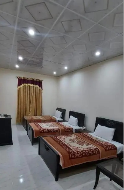 Family Guest House in Garden Town