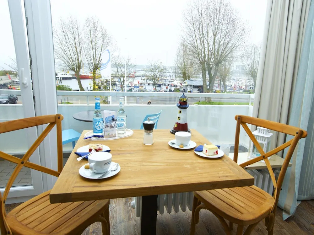 ACQUA Strande Yachthotel & Restaurant