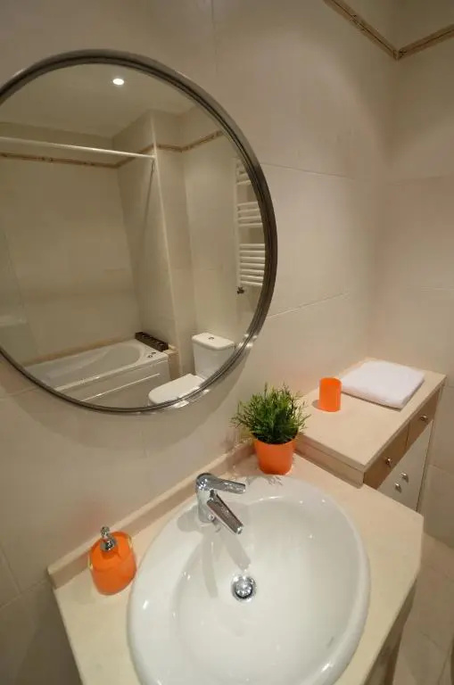 Apt in Lisbon Marina Tejo- Lisbon by river