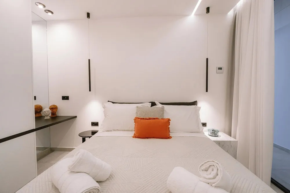 Domus Garden Apartments