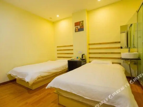 Xiangzuo Xiangyou Fashionable Hotel