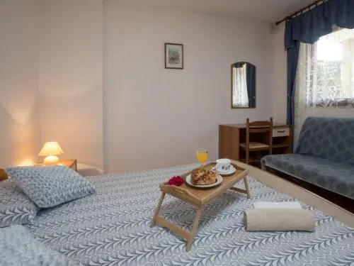 Apartments Folo