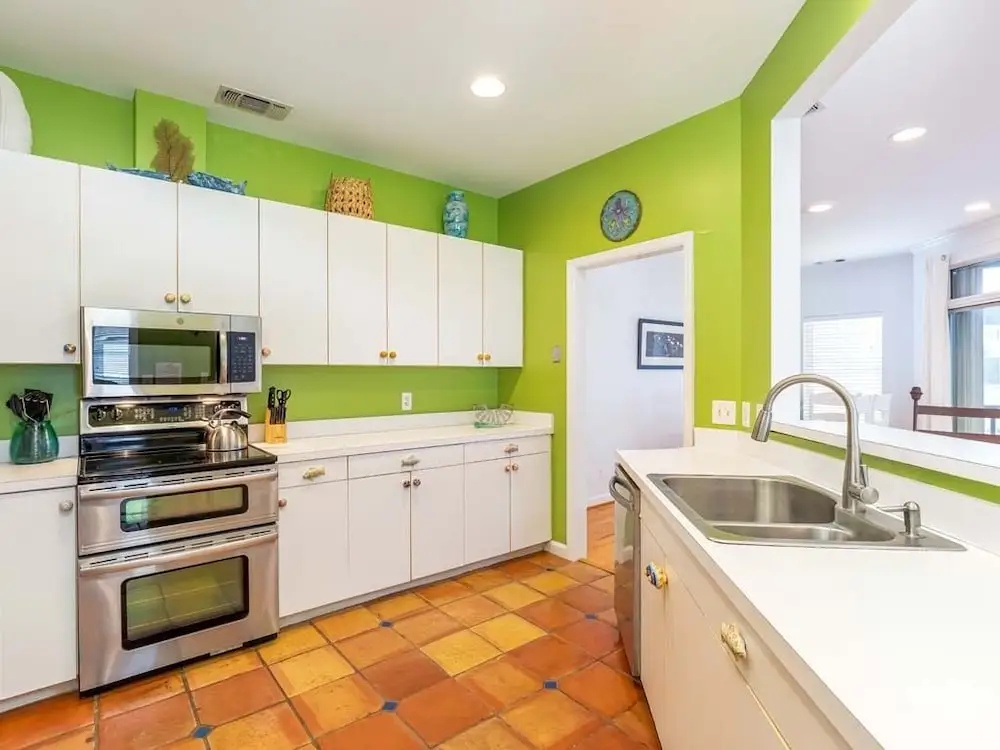 The Cool Coconut by Tybee Vacation Rentals