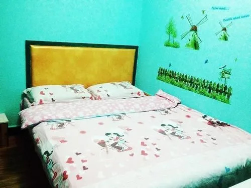Fenghuang Liunian'erban Inn