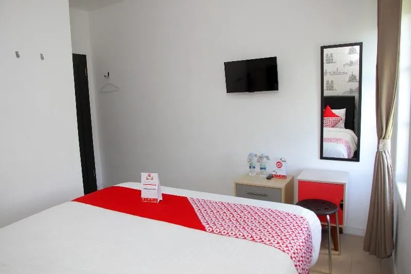 OYO 1098 Rego Hotel
