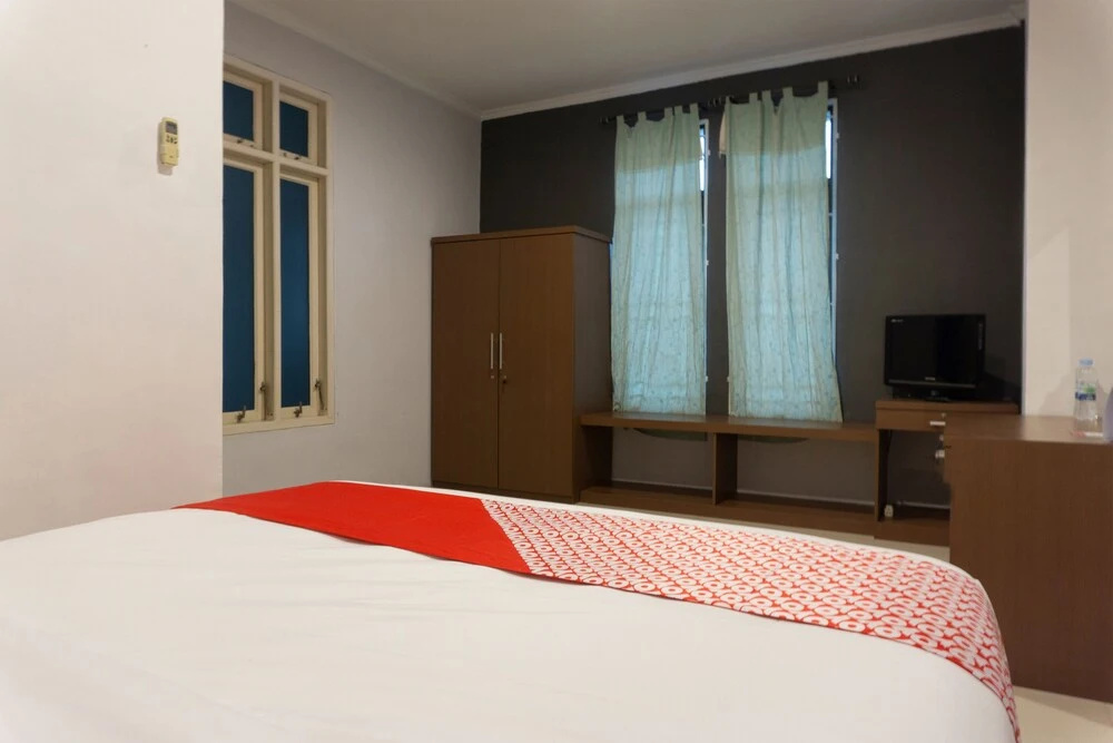Bintara Guest House by OYO Rooms