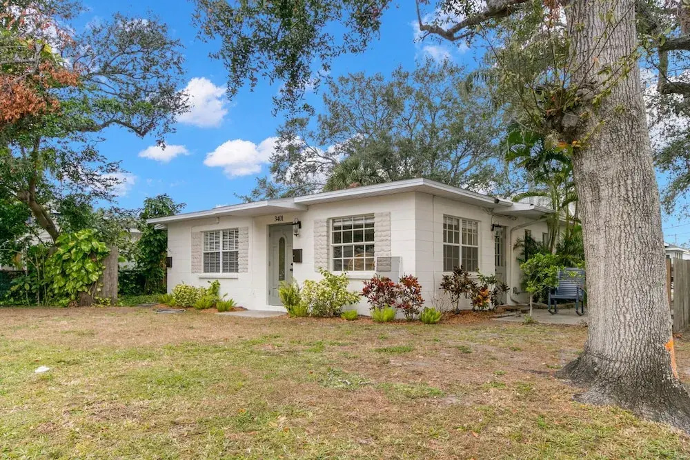 NEW Bayside Escape Cozy Hideaway Near Bayshore