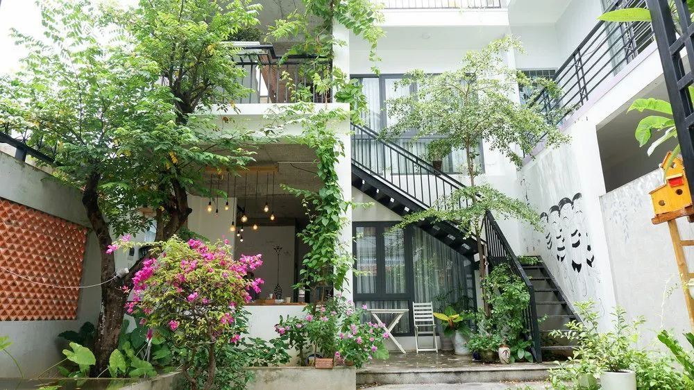 3BR Green and Artistic House in Da Nang