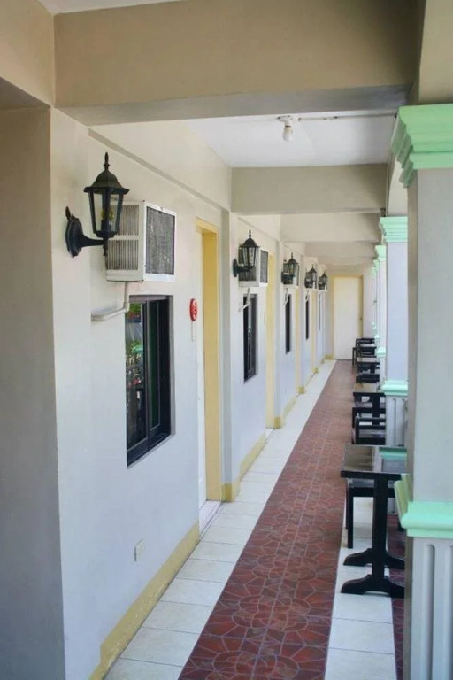 Carlito's Inn
