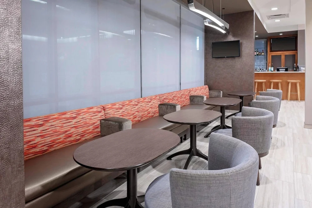 SpringHill Suites by Marriott Kansas City Plaza