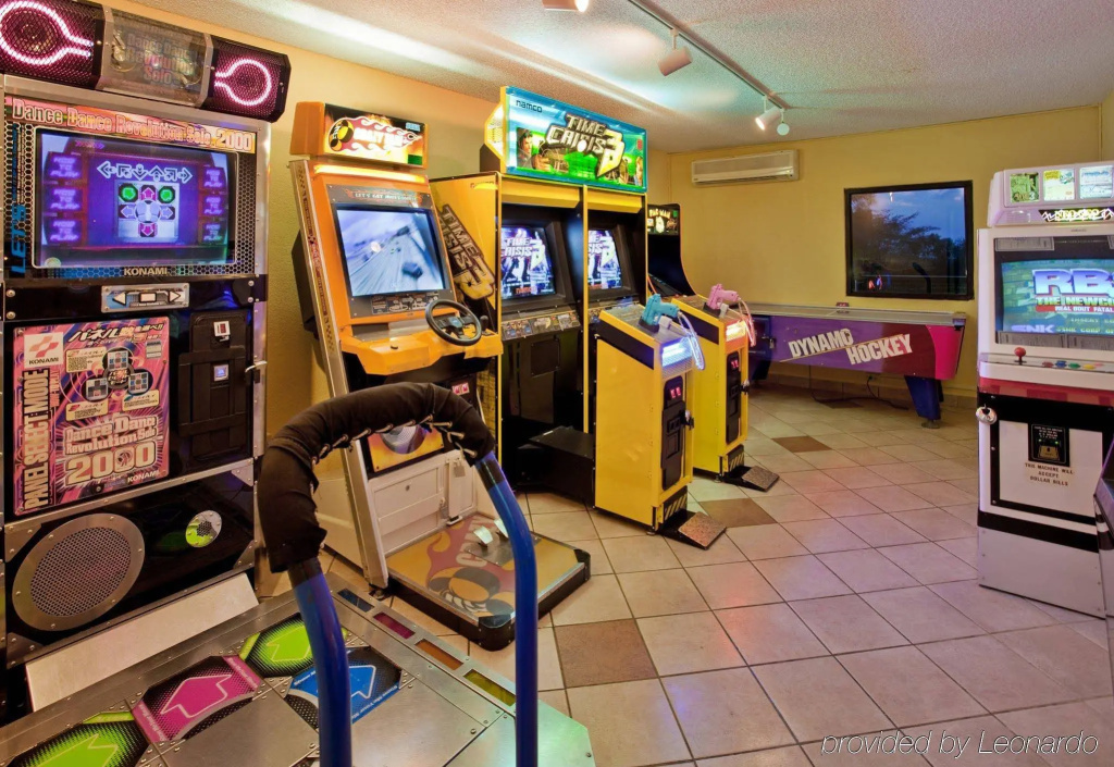 Holiday Inn Ponce & El Tropical Casino by IHG