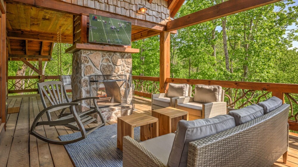 The Smokin' Buck Escape to Blue Ridge