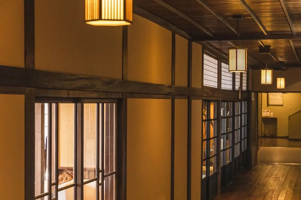 Tsuta Onsen Ryokan