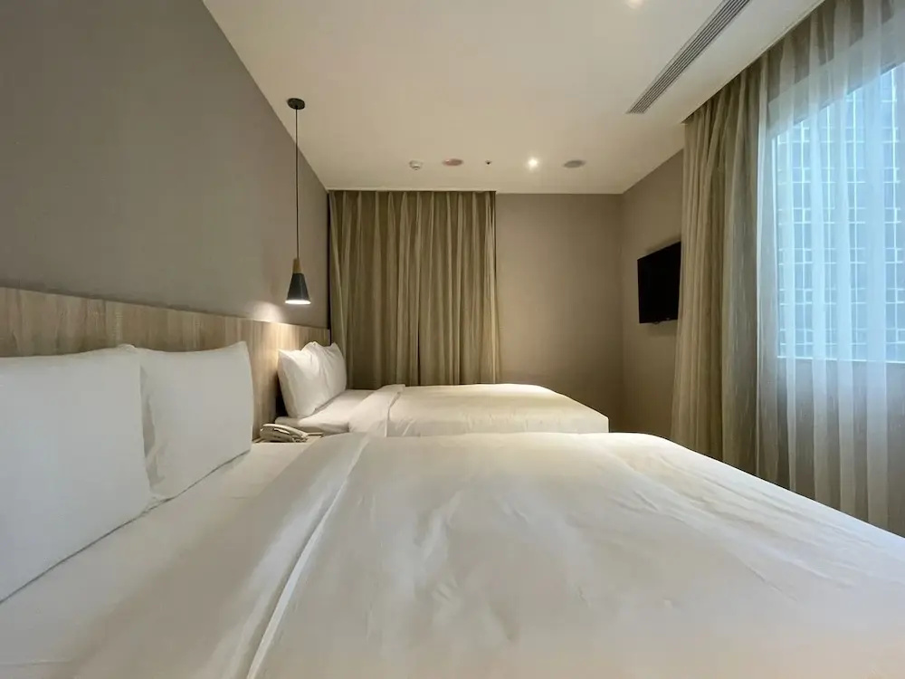 N hotel