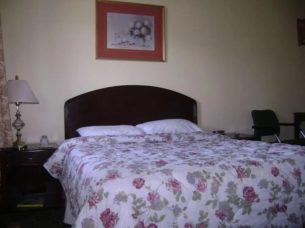 Orangeville Motel