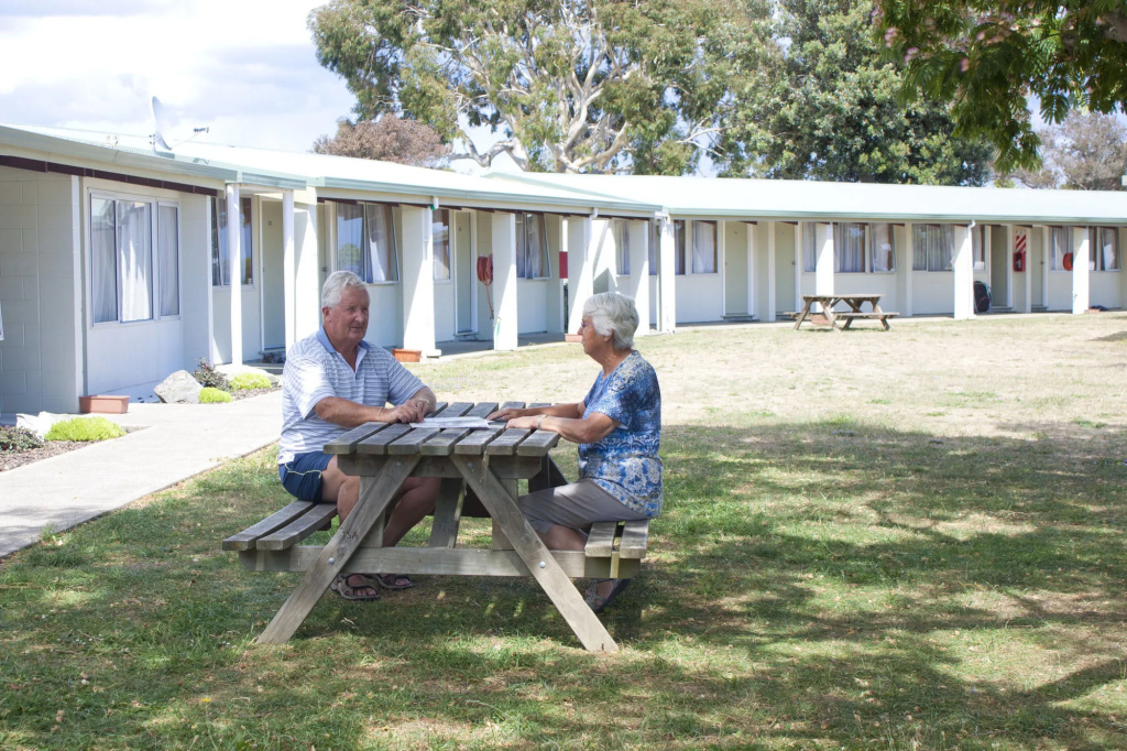 Tāhuna Beach Holiday Park