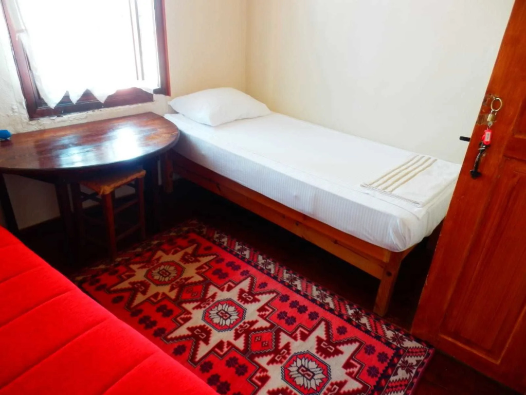 Taksiyarhis Pension